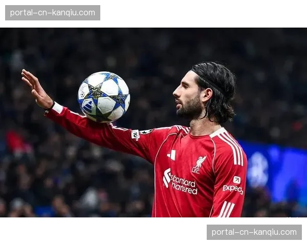 斯洛特谈索博斯洛伊队长潜质：需提升领导力与更衣室话语权